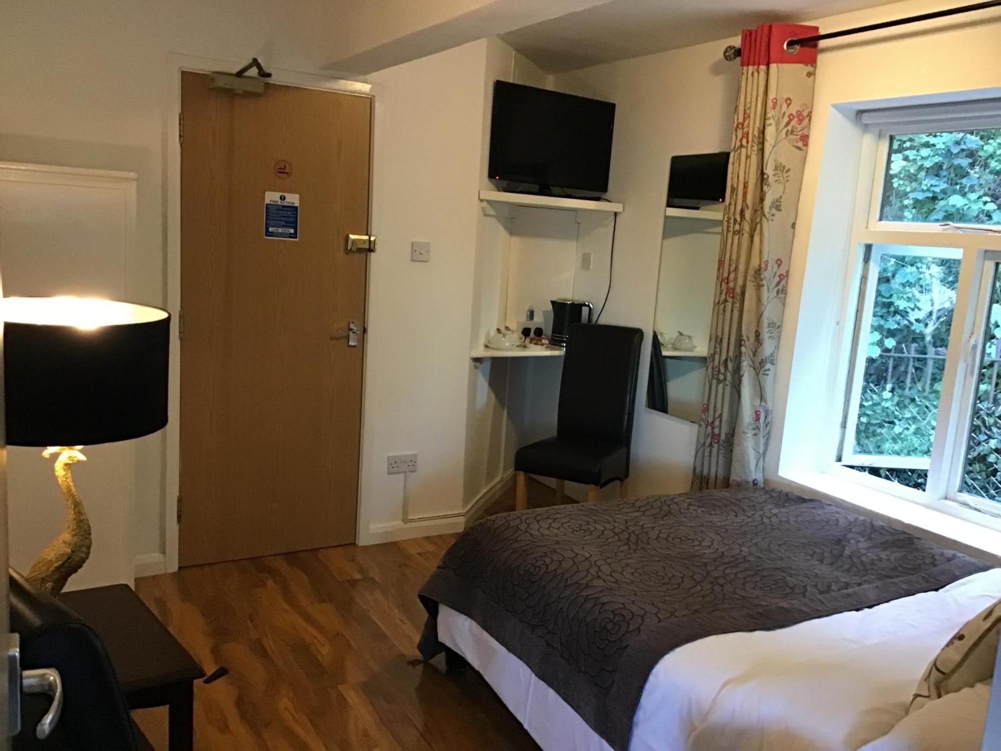 Sids Restaurant And Bar With Rooms Cardiff Ngoại thất bức ảnh